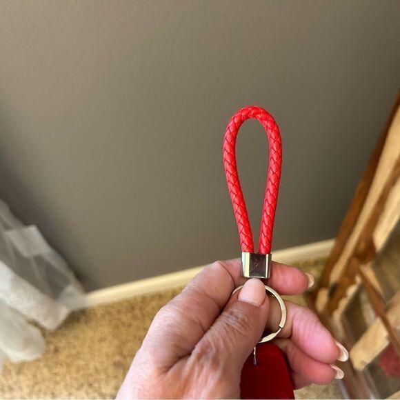 Boho Keychain Flip Flop Purse Charm Macrame Key Chain Bag Charm Summer Charm - Picture 3 of 3